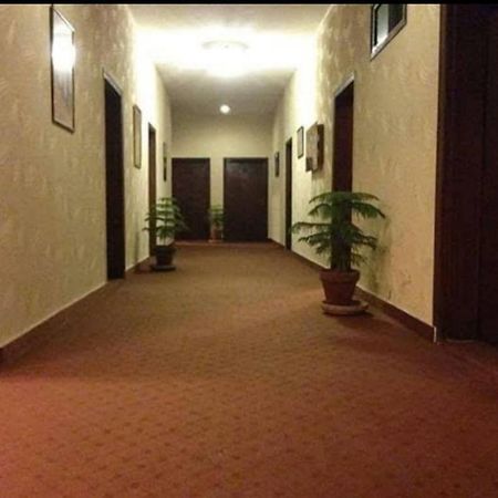 Magnum Hotel Lahore Eksteriør billede