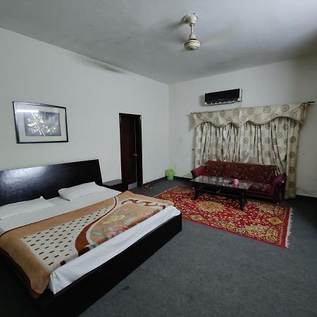 Magnum Hotel Lahore Eksteriør billede